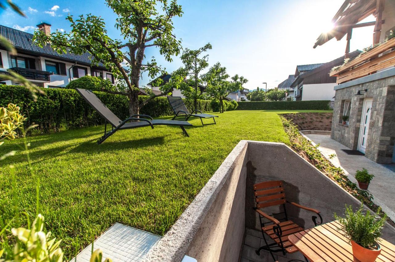 Apartments Ursus Bled Exterior foto